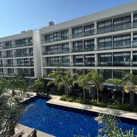 Long Beach, Iskele, Grand Sapphire - Pool View Luxury Daire Paralimni