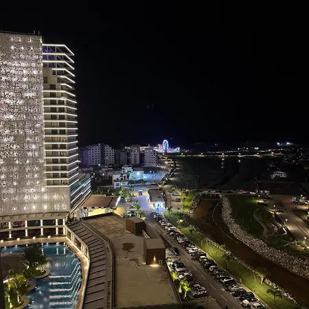 Apartmán Long Beach, Iskele, Grand Sapphire - Pool View Luxury *