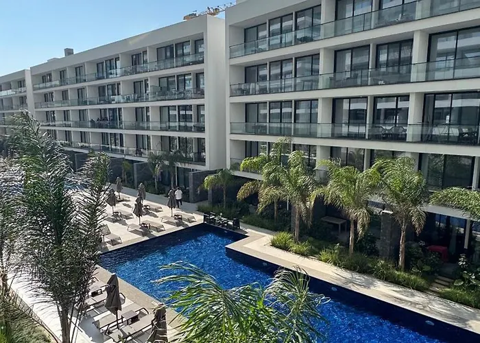 Long Beach, Iskele, Grand Sapphire - Pool View Luxury Apartmán *