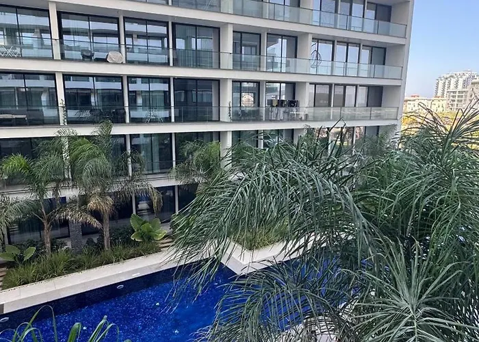 Long Beach, Iskele, Grand Sapphire - Pool View Luxury Lejlighed Paralimni